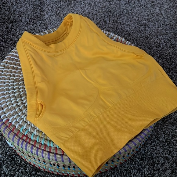 Dicks Sporting Goods athletic women’s crop top active wear - Picture 5 of 9